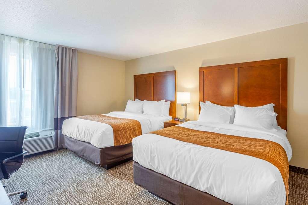 Comfort Inn Dekalb - Adjacent The University Номер фото