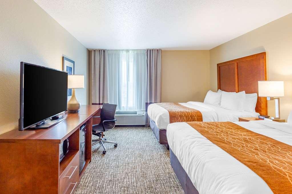 Comfort Inn Dekalb - Adjacent The University Номер фото